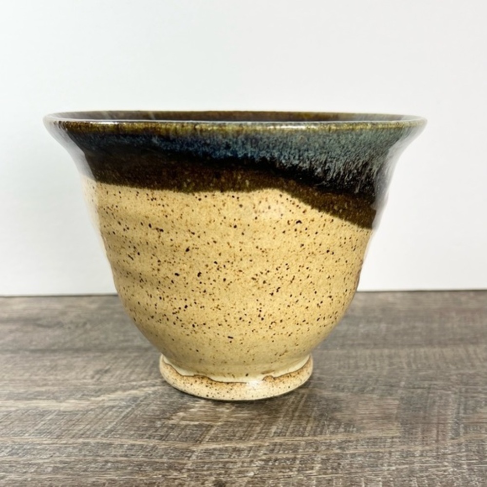 Studio Pottery bowl artisan made‎ signed glazed artist Art